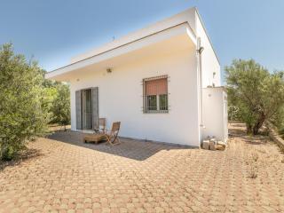 Tasteful holiday home in Taviano with private terrace - 2