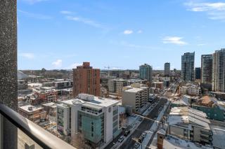 GlobalStay Downtown Calgary Condos - 3