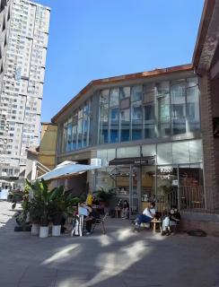 Beijing CDB Area - Cozy studio Apt with two Queen size beds - 4