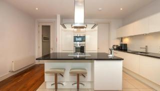Slick & Stylish - Large 1Bd in Heart of Cork City - 7