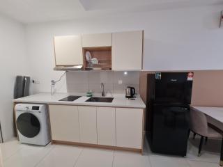 Home For Traveler At Majestic Residence - 2