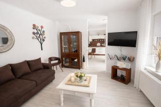 Huus an`t Dörpsdiek - 3