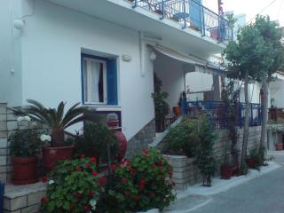Vakhos - Naxos Chora - 9