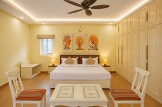 The Neeraj Ganga Divine Stay with Himalayas and Ganga View - 5