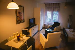 Lina Apartments - Belgrado - 9