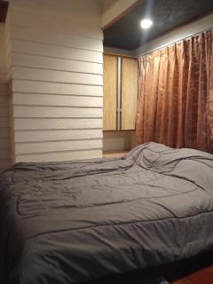 Spacious City-View Apartment with Modern Amenities in Krung Thep - 7