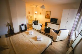 Lina Apartments - Belgrado - 4