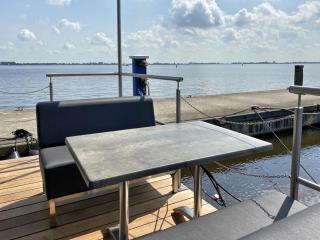 Houseboat Robbedoes - 2