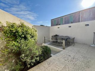 159 - Vauban with parking - 1