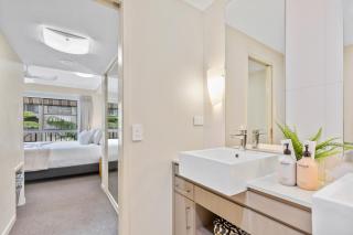 Lux Resort Cairns I 9 Pools, Gym & BBQ I free Parking - 4