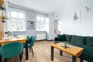 Comfortable One Bedroom Apartment Located Near the Old Market Square by Noclegi Renters - 6