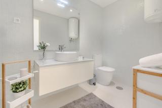 Trindade Flat with Great View - Porto - 9