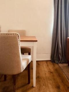 StarLight A Cosy 2 Bedroom House in Portishead - 2