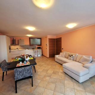 L'Antico Fienile Mountain Lake Iseo Hospitality - 0