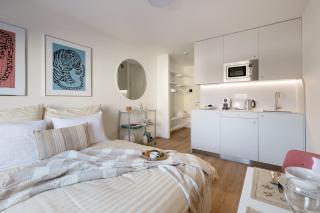 Cozy Practical Studio New and fully Equipped - 8