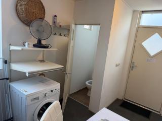 Rustige, zelfstandige studio- uitsluitend 1 persoon - 3