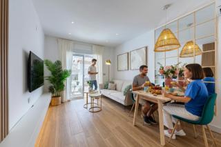 Playa 4min #Parking #Smart TV #2 habitaciones #Familia - 0