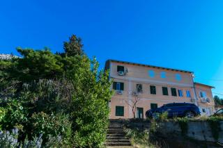 Apartments Pine and Sea - 9