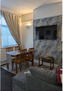 City Vacations Kettering town Double Room available for short & longer stays - 2