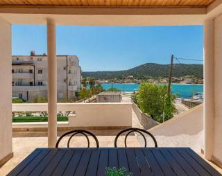 Holiday Home Vala - 8