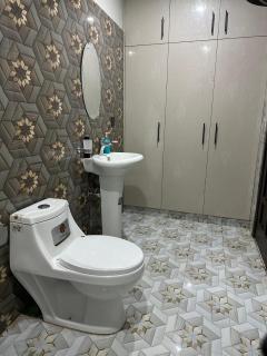 1 BED APARTMENT, SELF CHECK-In, BAHRIA TOWN LAHORE - 3