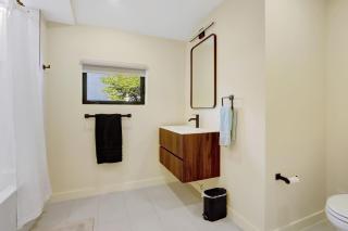 Hollywood Palms: Mins to beach, Pool, Spa, BBQ - 1