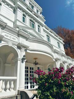 Chateau de Olliere - 6