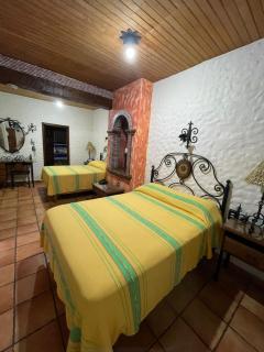 Hotel Los Escudos - 7