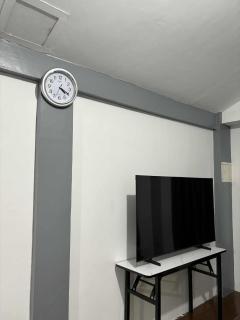 2-story gated house good for families and groups - 2