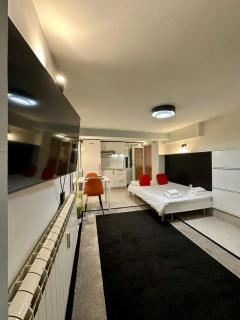 Heart of Sofia Chic Studio steps from Vitosha Blvd - 3