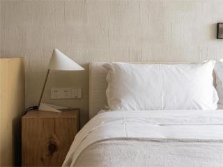 Revival Vista Hotel 解放碑洪崖洞夜景店 - 8