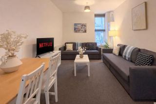 Euston Road - Beach Apartment 9 - 0
