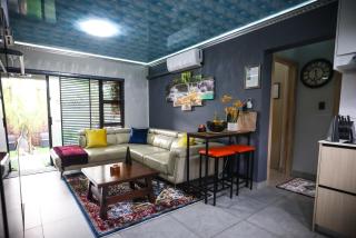 Luxury 2 Bedroom Airport Retreat, Heated Pool, 7 min from OR Tambo - 4