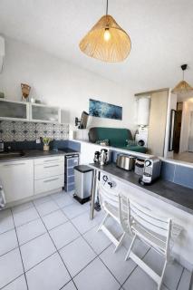 Studio cabine moderne - accès plage privée et piscine - 1