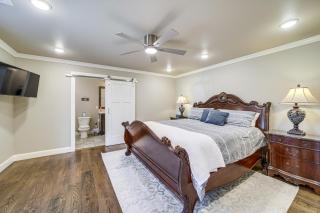 Lakefront Family Home with Dock and Views in Vinita! - 2