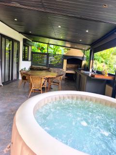 Ti Kaz Luxuriante - Jacuzzi Privé - Évasion Tropicale & Intimité - 0