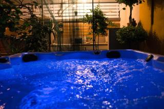 Central Beach Retreat - 4