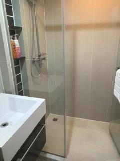 Sunny The Deck Patong Apartment - 4