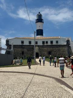 Apto na Barra a 4 min do Farol com garagem - 9