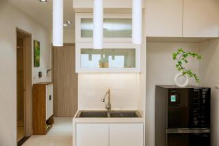 Luxury 1BR Apartment - Ocean Lake View - Vinhomes Ocean Park - 1