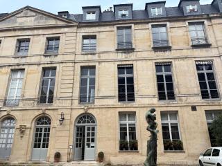Le Marais Place des Vosges Paris - 2