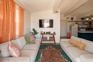 Waterfront 2BR and Den with Boat Dock - 6