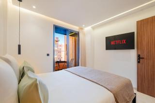 Stylish Downtown Apartment Optical Fiber Included - 8