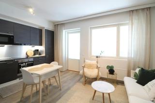 Convenient Studio for 1 - 8