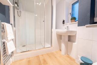 Ross Place Apartment - 2