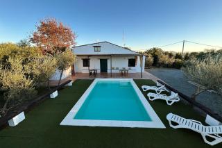 Casas rurales Alba, Casa Ciprés con piscina privada - 0