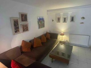 Ground floor in a private residence - 4