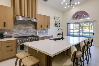 Patio w/ Fairway View! Pet-Friendly Mohave Home - 2