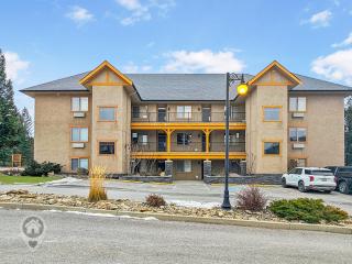 Bighorn Meadows Resort by StayIn - 7