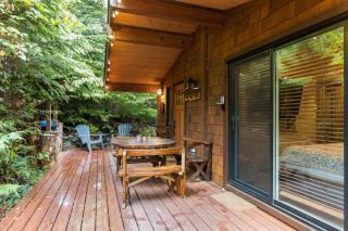 JDF Waystation with Bunkhouse - Pet Friendly - sleeps 6 - 6